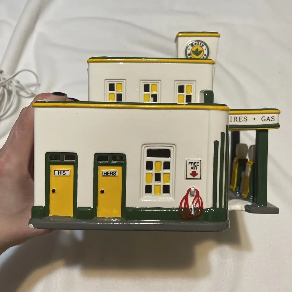 Department 56 Original‎ Snow Village Holly Brothers Garage 54854 Retired 1995